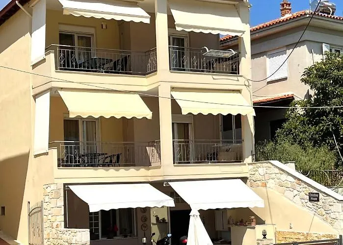 بيت للعطل Olivia - Christine's House أفيتوس